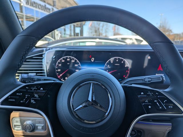 Thumbnail: 2026 Mercedes-Benz GLE - 13