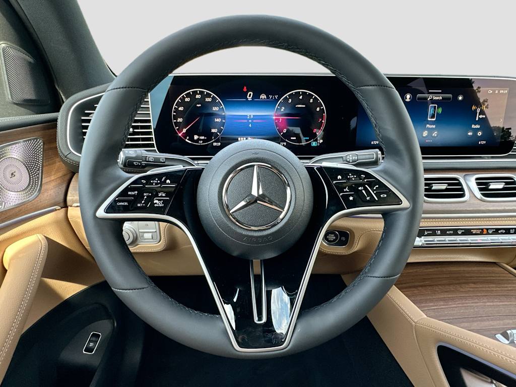 Thumbnail: 2026 Mercedes-Benz GLE - 10