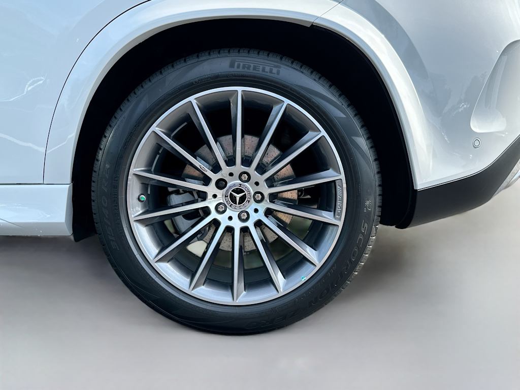 Thumbnail: 2026 Mercedes-Benz GLE - 8