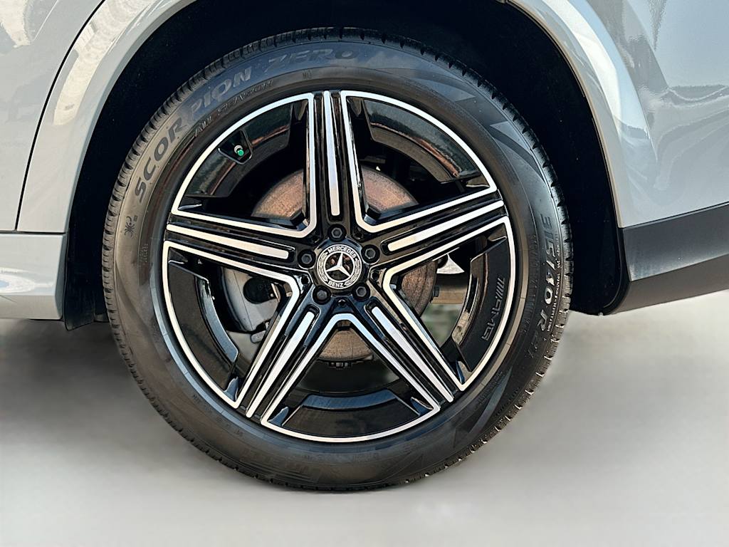 Thumbnail: 2025 Mercedes-Benz GLE - 8
