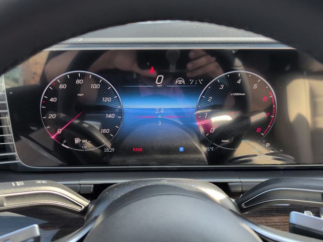 Thumbnail: 2026 Mercedes-Benz GLE - 16