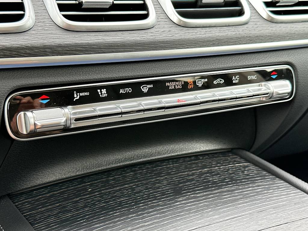 Thumbnail: 2026 Mercedes-Benz GLS - 25