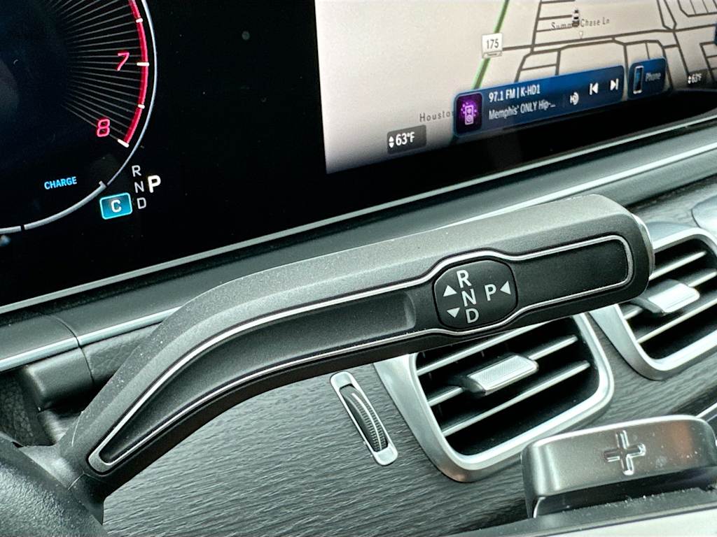 Thumbnail: 2026 Mercedes-Benz GLS - 26