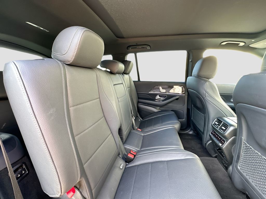Thumbnail: 2022 Mercedes-Benz GLS - 33