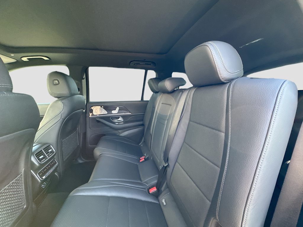 Thumbnail: 2022 Mercedes-Benz GLS - 12