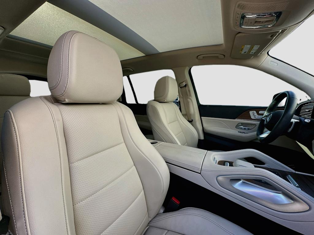 Thumbnail: 2025 Mercedes-Benz GLS - 11