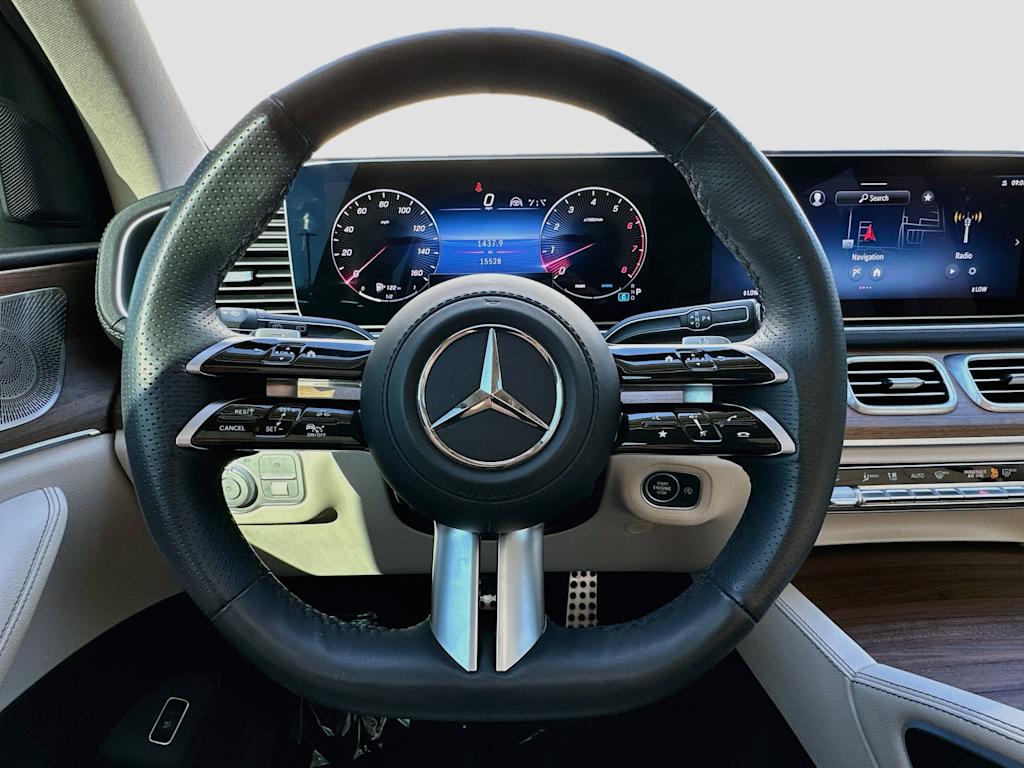 Thumbnail: 2025 Mercedes-Benz GLS - 9