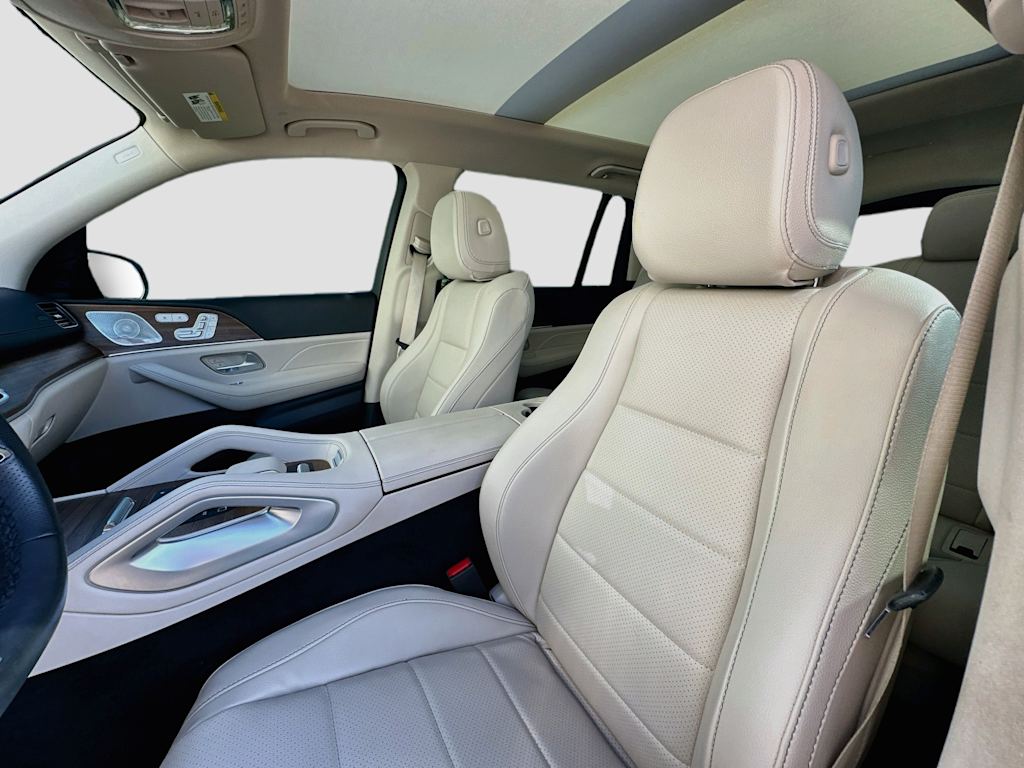 Thumbnail: 2025 Mercedes-Benz GLS - 10