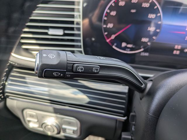 2025 Mercedes-Benz GLS Base - Photo 15