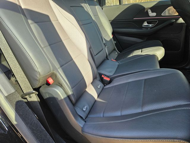 Thumbnail: 2025 Mercedes-Benz GLS - 27