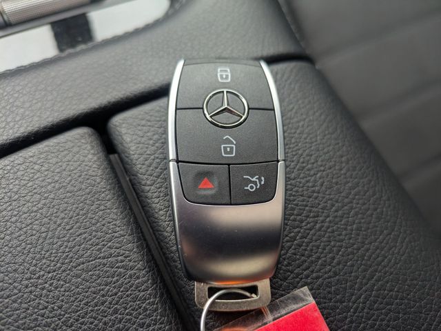 Thumbnail: 2024 Mercedes-Benz GLS - 17