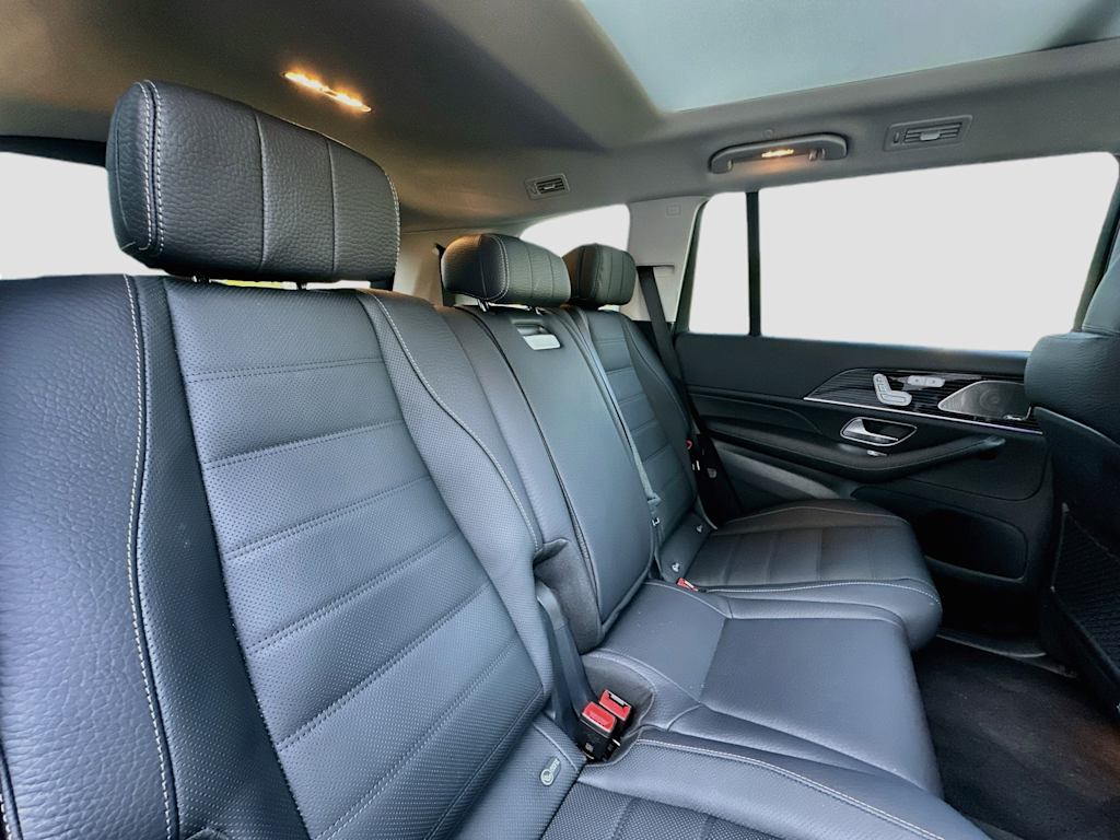 Thumbnail: 2026 Mercedes-Benz GLS - 34