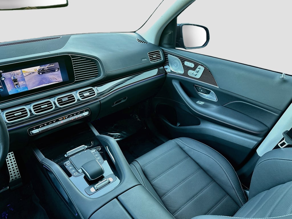 Thumbnail: 2026 Mercedes-Benz GLS - 15