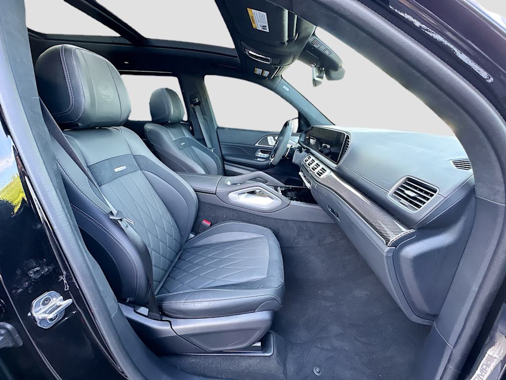 Thumbnail: 2025 Mercedes-Benz GLS - 12