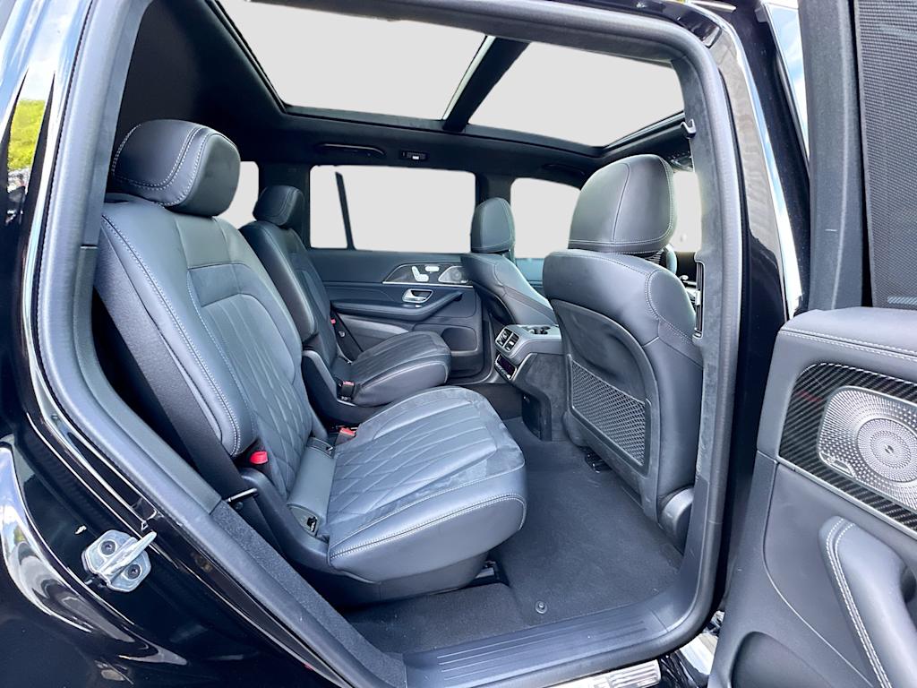 Thumbnail: 2025 Mercedes-Benz GLS - 34