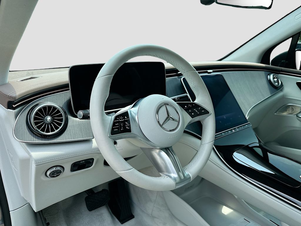 Thumbnail: 2023 Mercedes-Benz EQE - 2