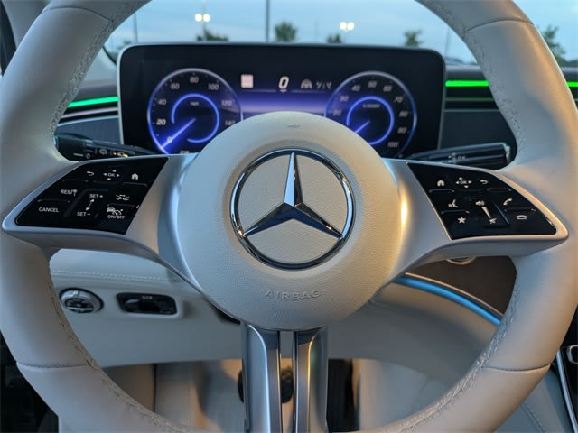 Thumbnail: 2023 Mercedes-Benz EQE - 25