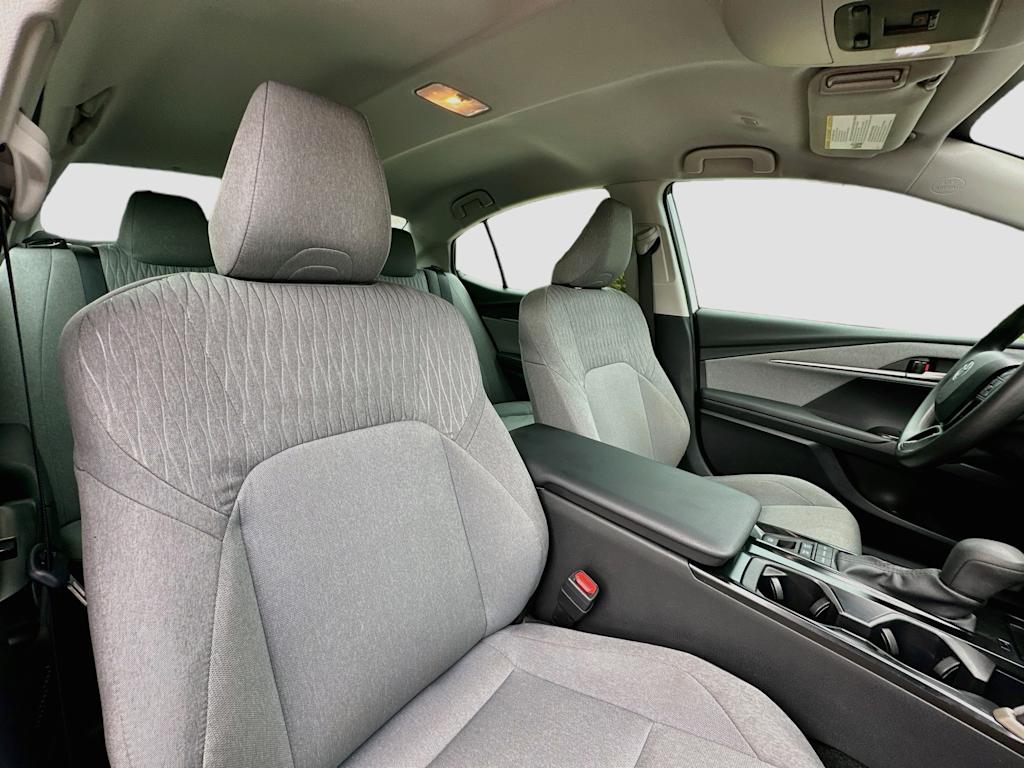 Thumbnail: 2025 Toyota Camry - 11