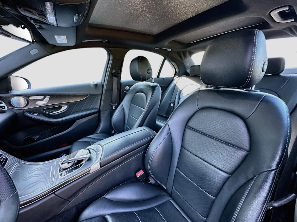 Thumbnail: 2016 Mercedes-Benz C-Class - 11