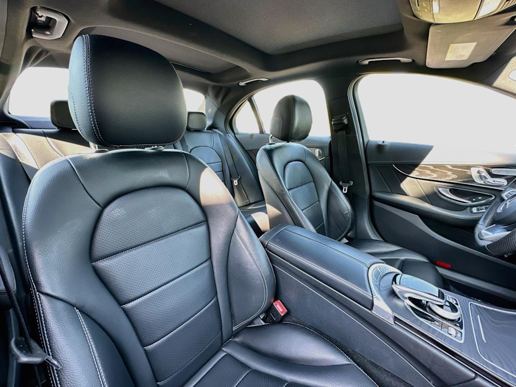 Thumbnail: 2016 Mercedes-Benz C-Class - 12