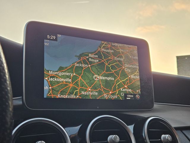 Thumbnail: 2016 Mercedes-Benz C-Class - 29