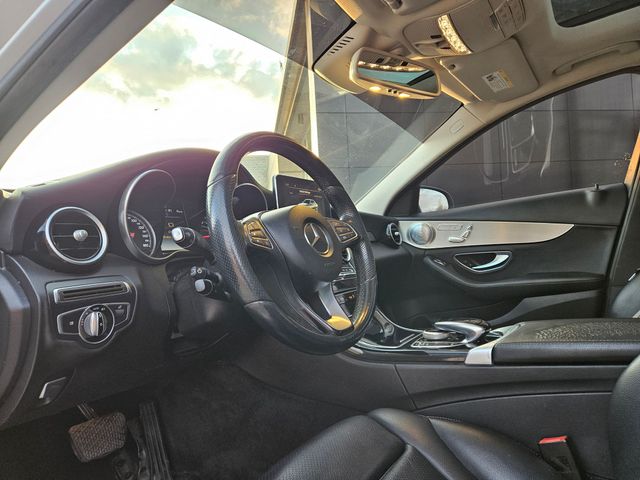 Thumbnail: 2016 Mercedes-Benz C-Class - 2