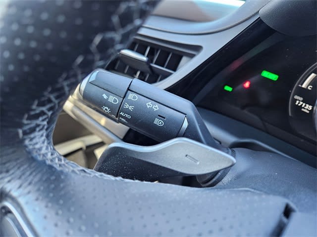 Thumbnail: 2024 Lexus ES - 32