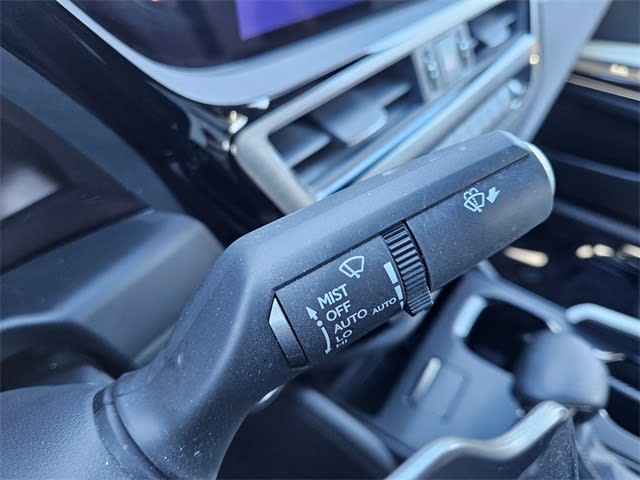 Thumbnail: 2024 Lexus ES - 31