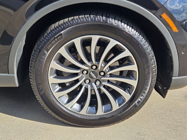 Thumbnail: 2022 Lincoln Aviator - 7