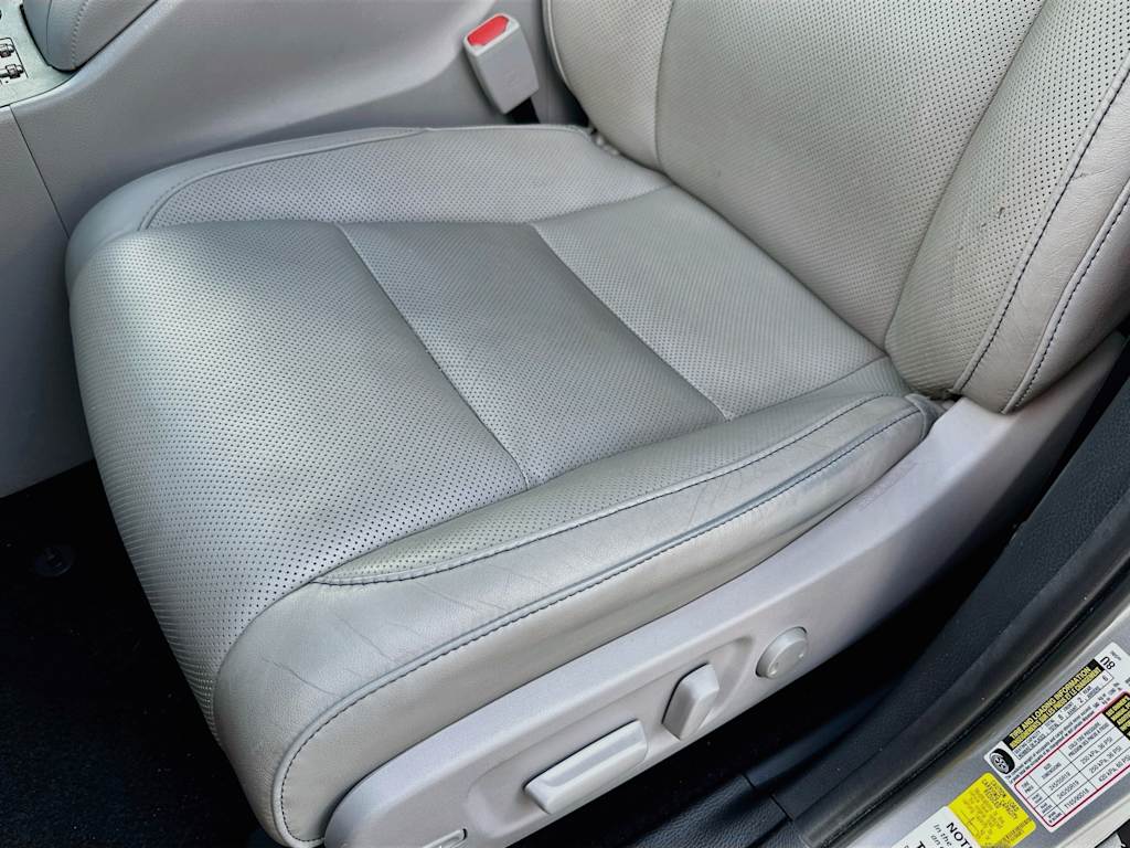 Thumbnail: 2019 Toyota Highlander - 29