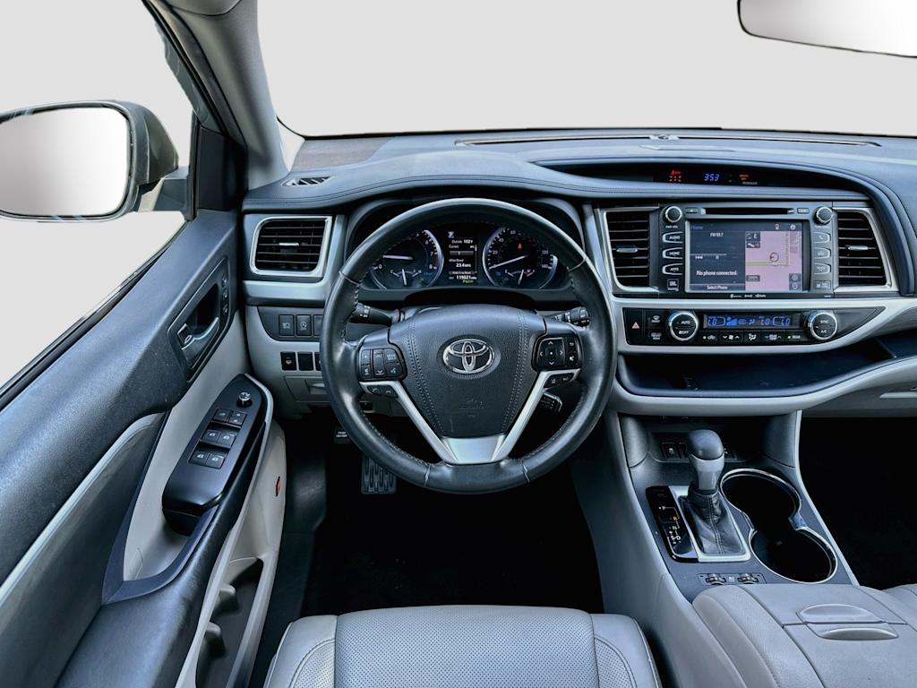 Thumbnail: 2019 Toyota Highlander - 13