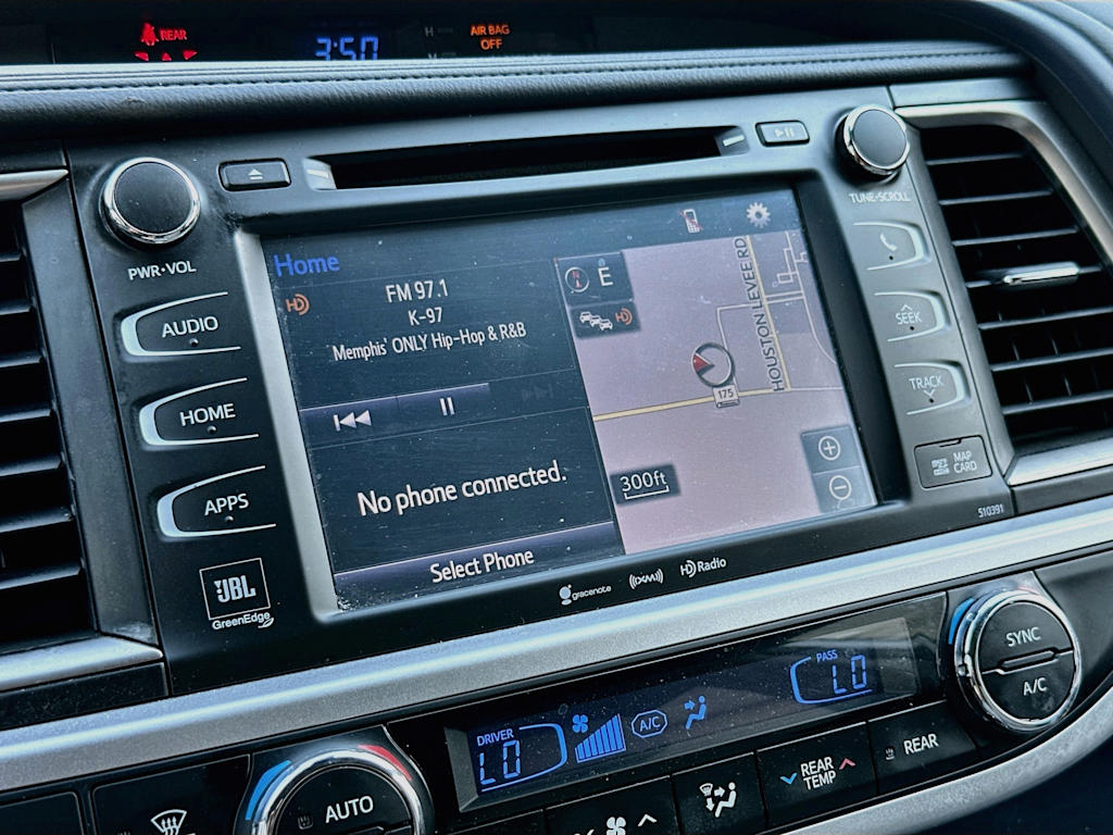 Thumbnail: 2019 Toyota Highlander - 26