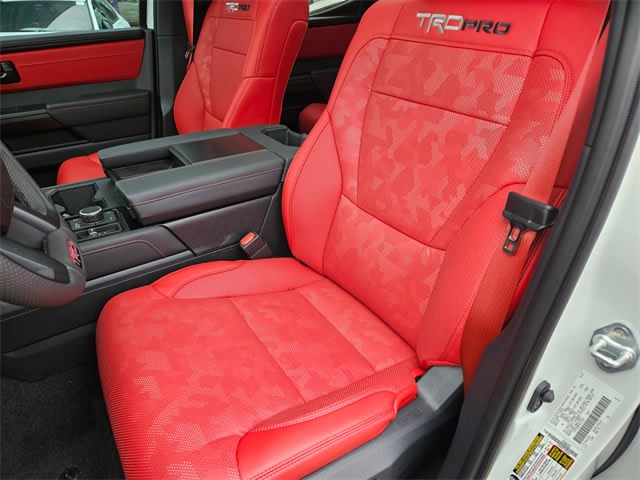 Thumbnail: 2025 Toyota Tundra - 10