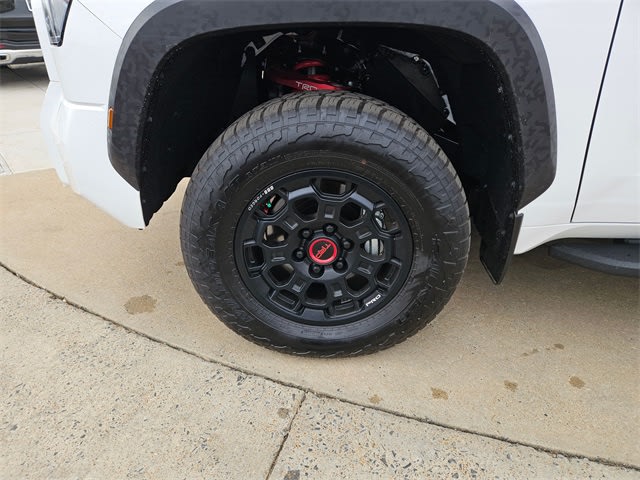 Thumbnail: 2025 Toyota Tundra - 7