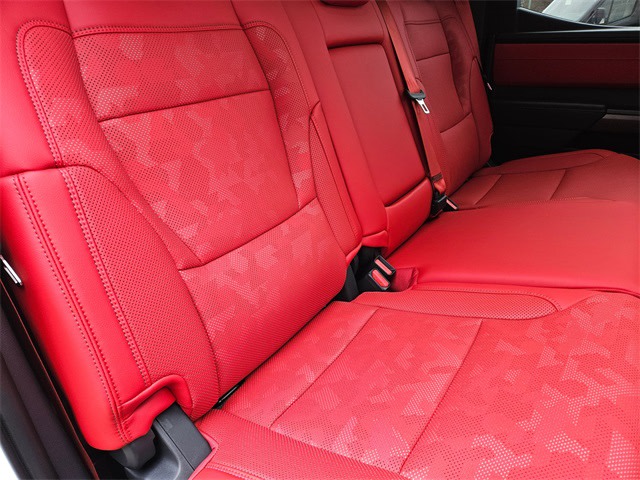 Thumbnail: 2025 Toyota Tundra - 25