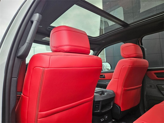 Thumbnail: 2025 Toyota Tundra - 11