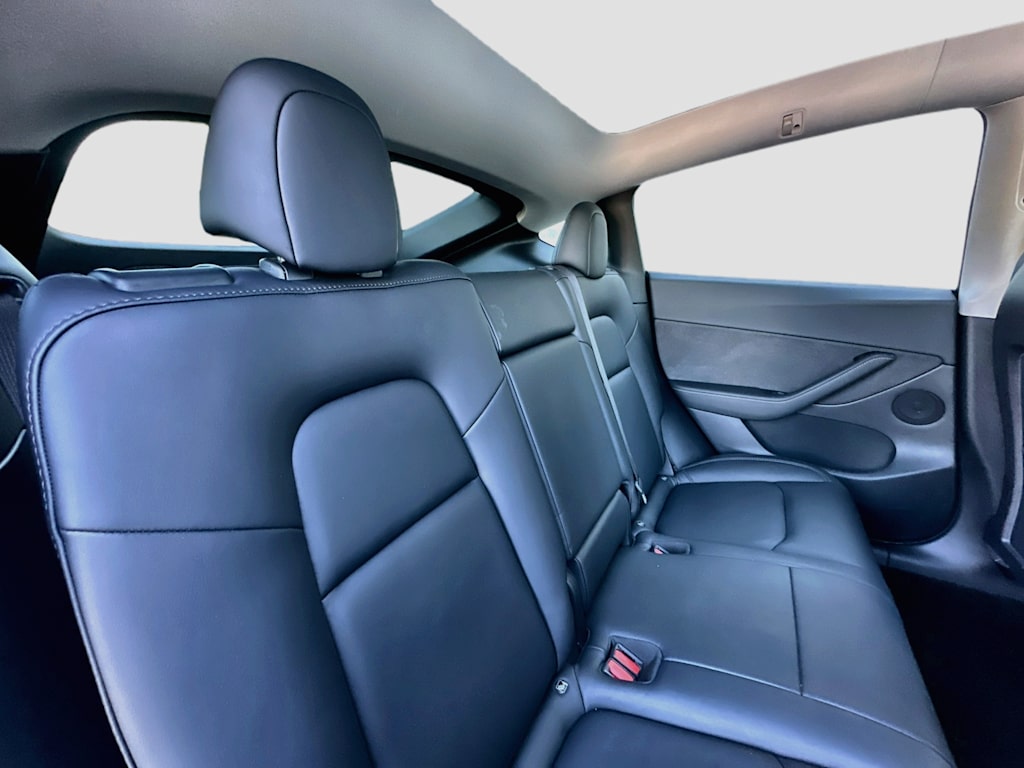 Thumbnail: 2022 Tesla Model Y - 28