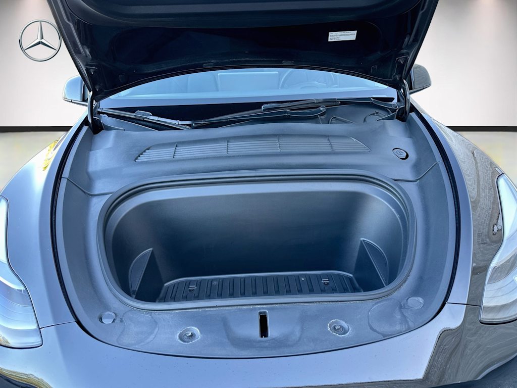 Thumbnail: 2022 Tesla Model Y - 31