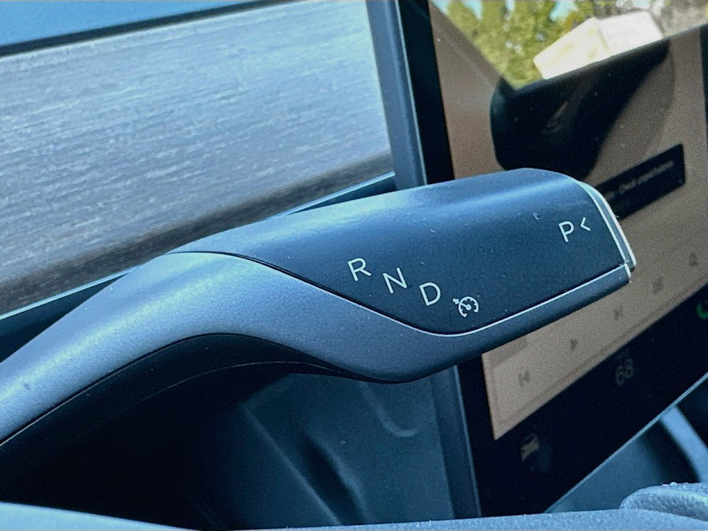 Thumbnail: 2022 Tesla Model Y - 24