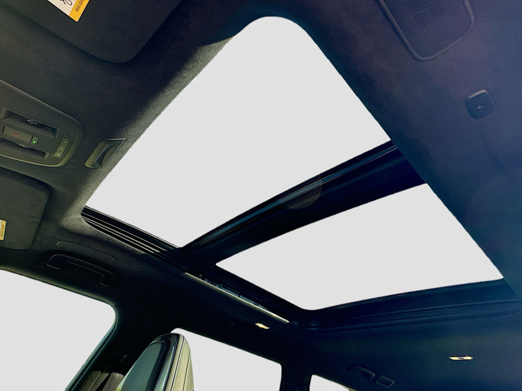 Thumbnail: 2026 INFINITI QX80 - 31