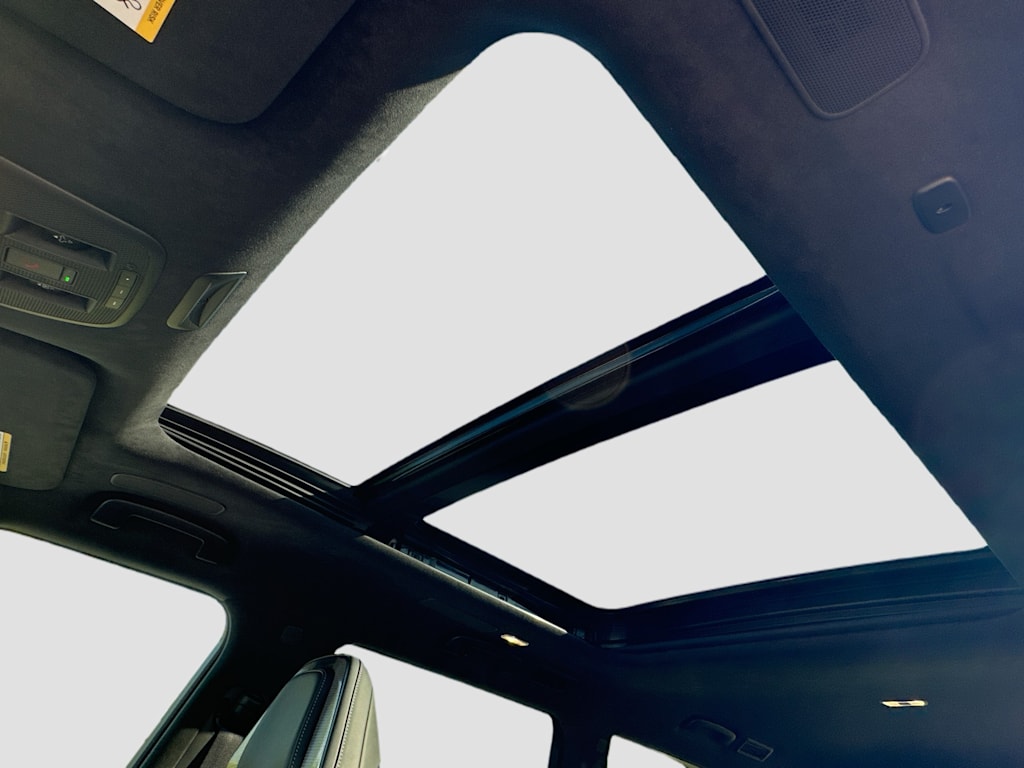 Thumbnail: 2026 INFINITI QX80 - 31