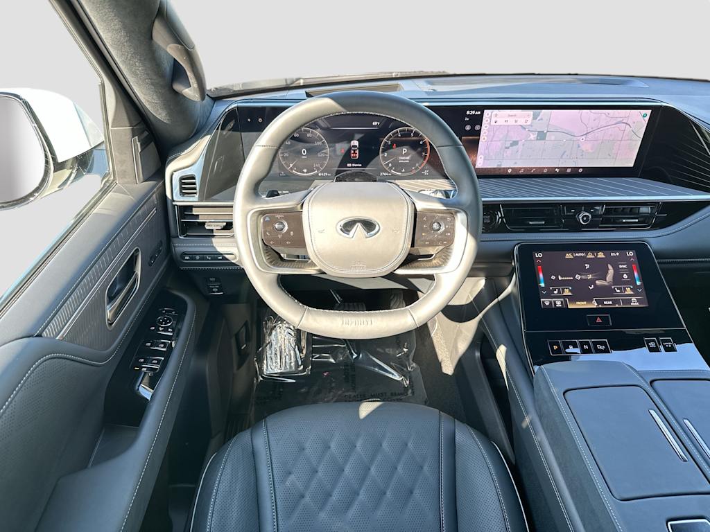 Thumbnail: 2026 INFINITI QX80 - 14