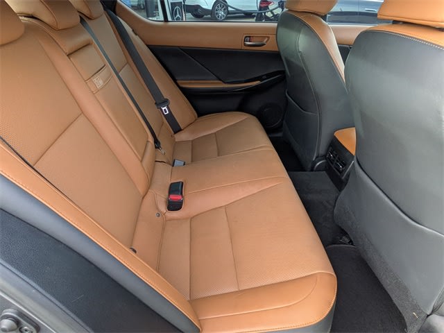 Thumbnail: 2024 Lexus ES - 25