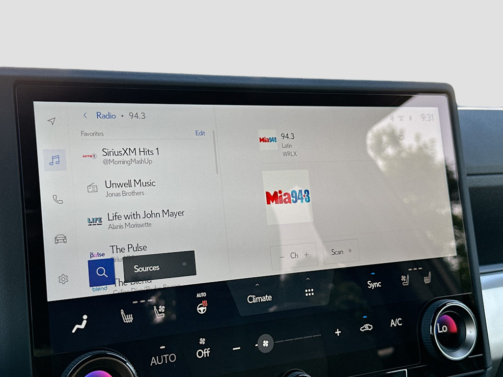 Thumbnail: 2026 Lexus ES - 24