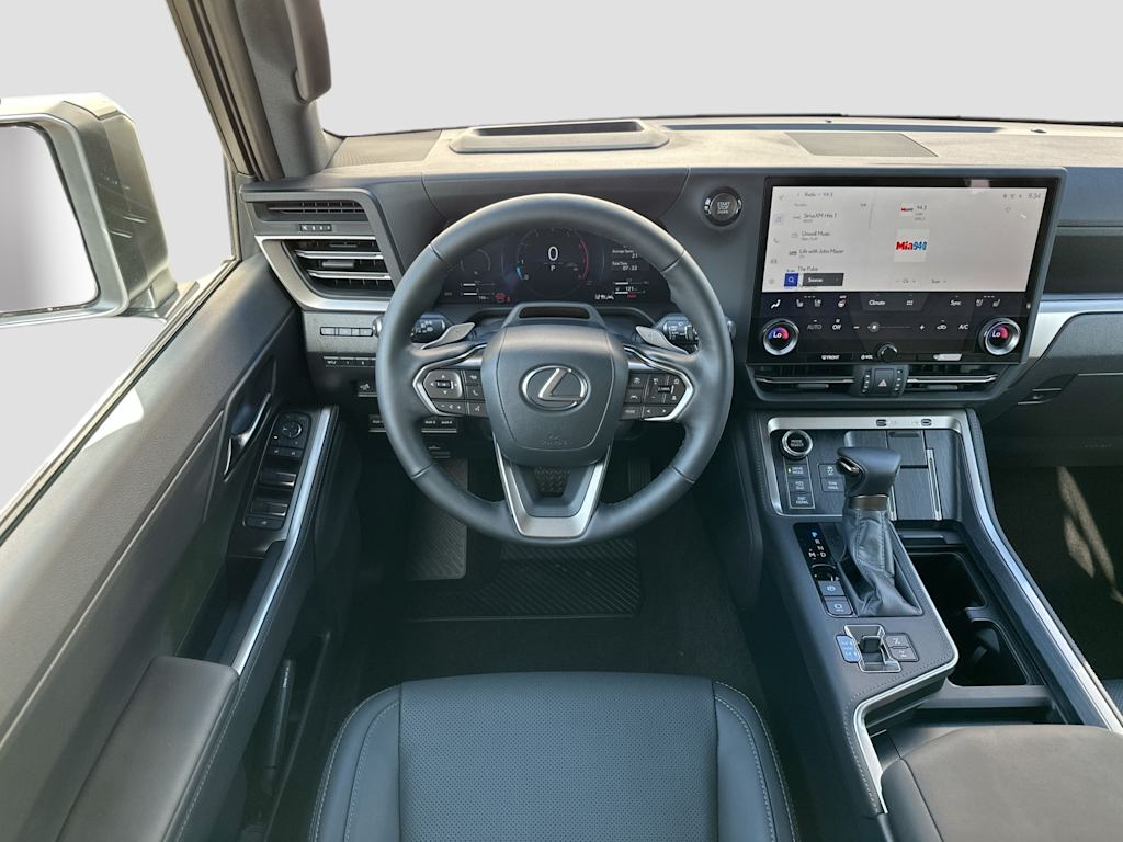 Thumbnail: 2026 Lexus ES - 13