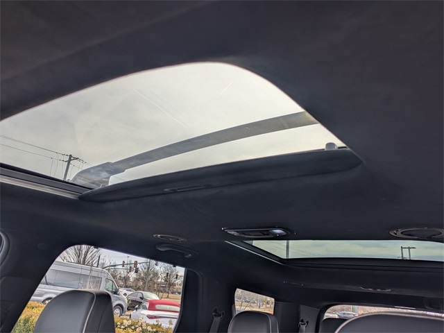 Thumbnail: 2022 Hyundai Palisade - 25