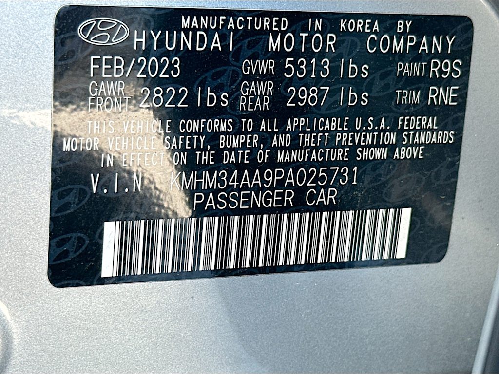 Thumbnail: 2023 Hyundai Ioniq 6 - 18