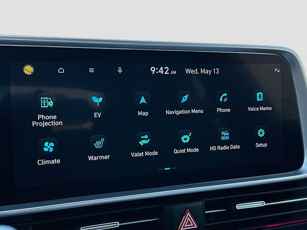 Thumbnail: 2023 Hyundai Ioniq 6 - 25
