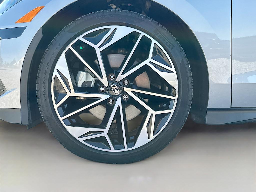 Thumbnail: 2023 Hyundai Ioniq 6 - 7