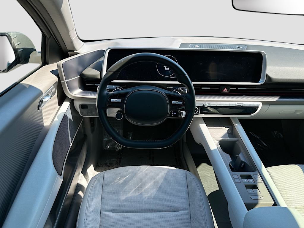 Thumbnail: 2023 Hyundai Ioniq 6 - 13